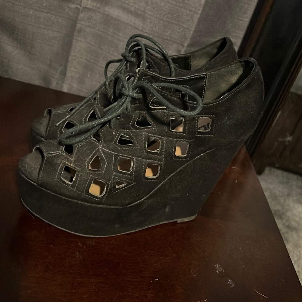 Wedge heels with open toe